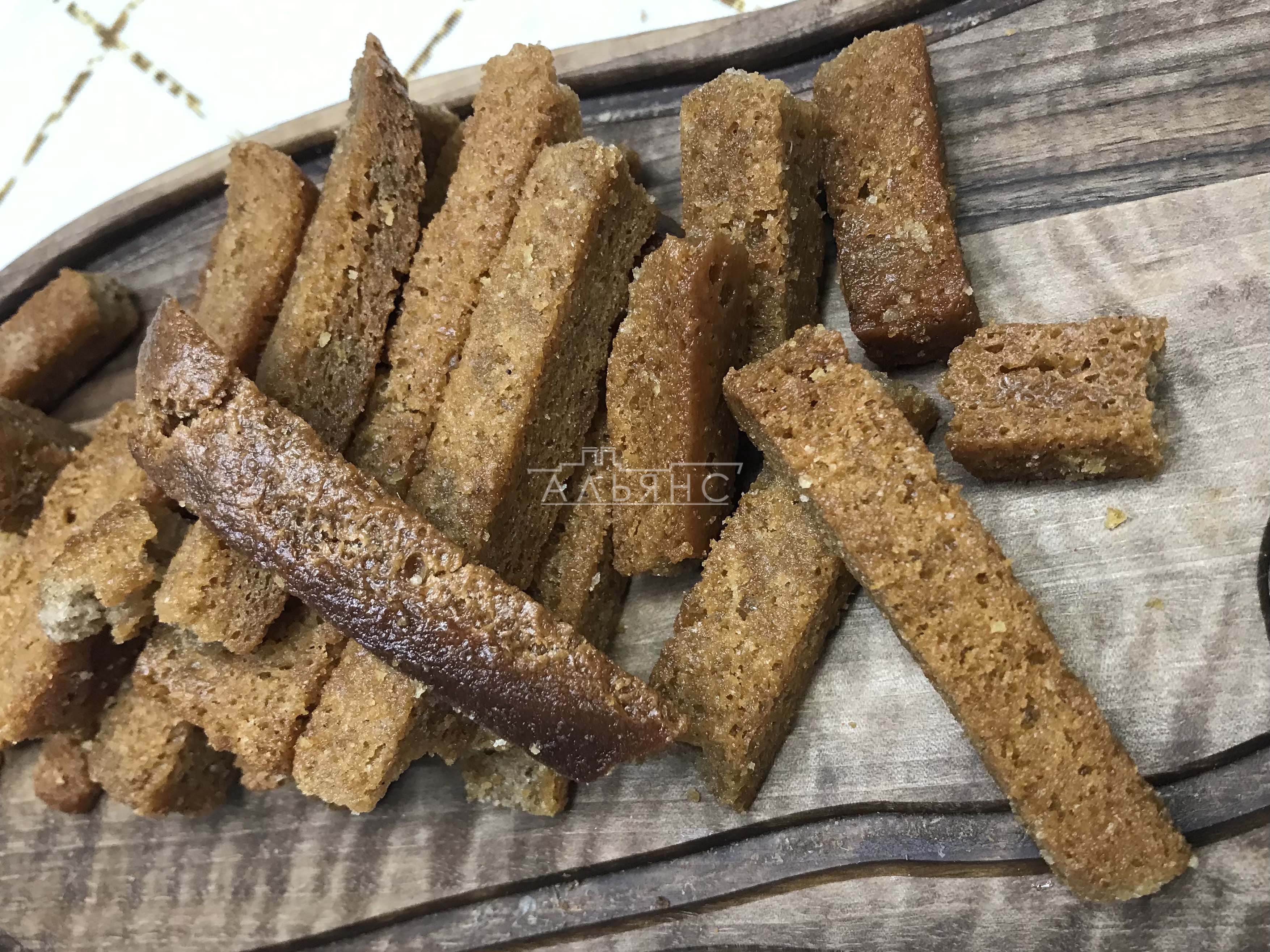Деревенские гренки с чесноком в Краснознаменске