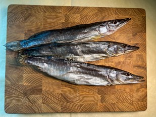 Кальмар со вкусом краба по-шанхайски (Бюджет): Щука вяленая (ТРАВЯНКА)