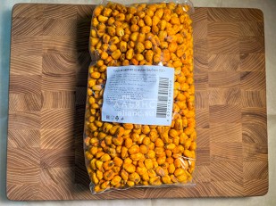 Мучные полоски ОРАНЖЕВЫЕ со вкусом говядины 76 гр: Кукуруза жареная 