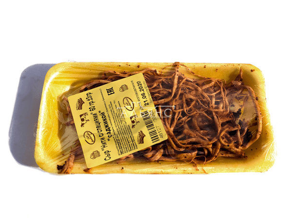 Сыр чечил некопченый "с аджикой" в лотке в Краснознаменске